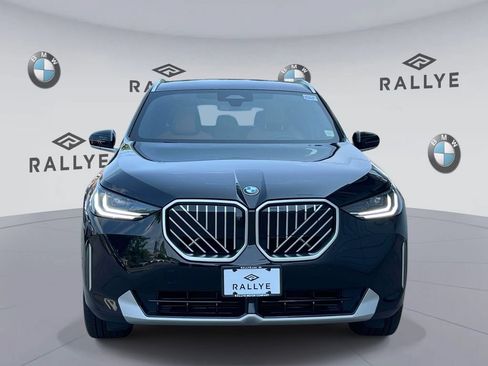 Certified 2026 BMW X3 xDrive30i w/ Premium Package AWD/4WD image 2