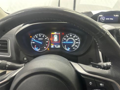 Used 2022 Subaru Ascent Limited w/ Technology Package image 30