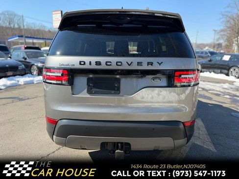 Used 2017 Land Rover Discovery First Edition image 8