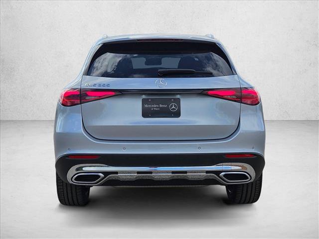 Used 2026 Mercedes-Benz GLC 300 image 8