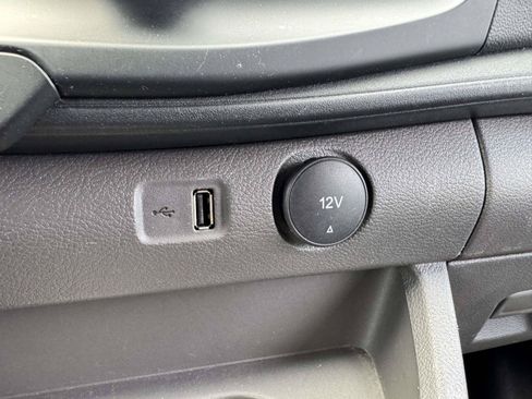 Used 2025 Ford Transit 250 Low Roof w/ Exterior Upgrade Package RWD image 32