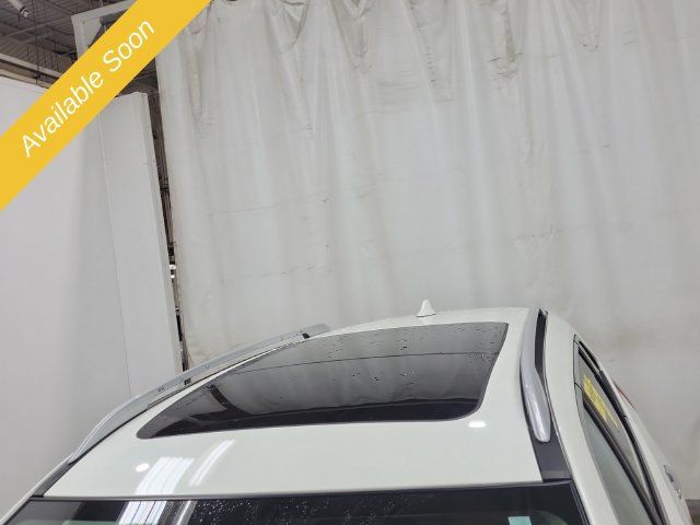 Used 2017 Nissan Rogue SL AWD/4WD image 9