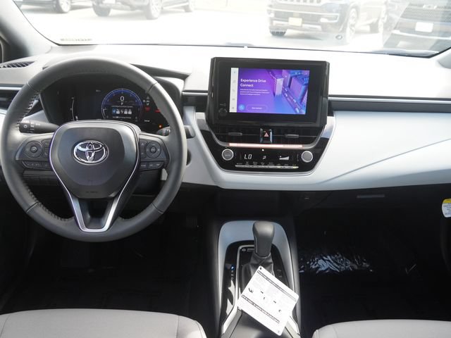 Used 2026 Toyota Corolla SE FWD image 14