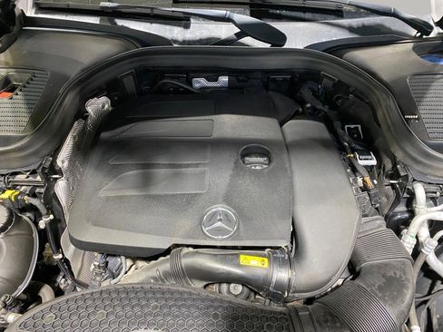 Used 2020 Mercedes-Benz GLC 300 4MATIC image 27