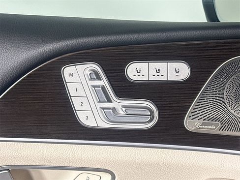 Used 2024 Mercedes-Benz GLE 350 4MATIC image 11