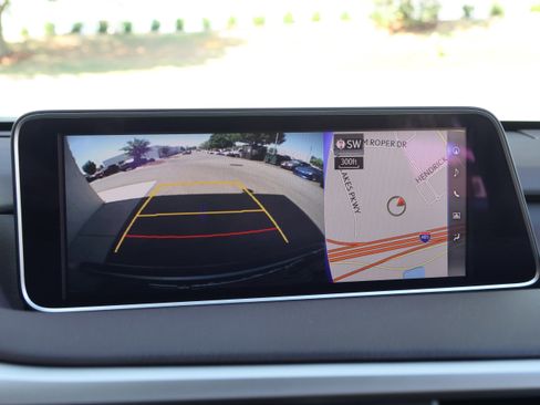 Used 2018 Lexus RX 350L FWD image 24