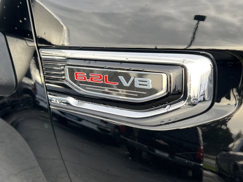 Used 2024 GMC Sierra 1500 Denali image 10