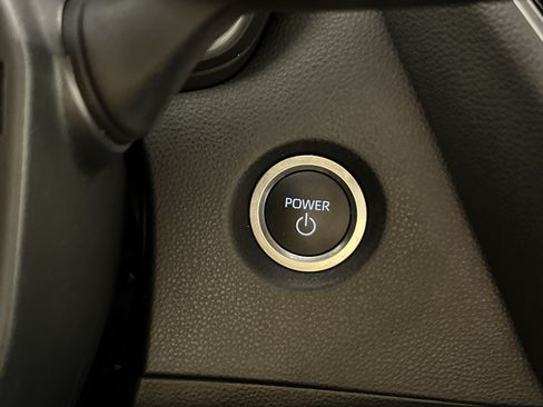 Used 2025 Toyota Corolla LE w/ LE Premium Package FWD image 34