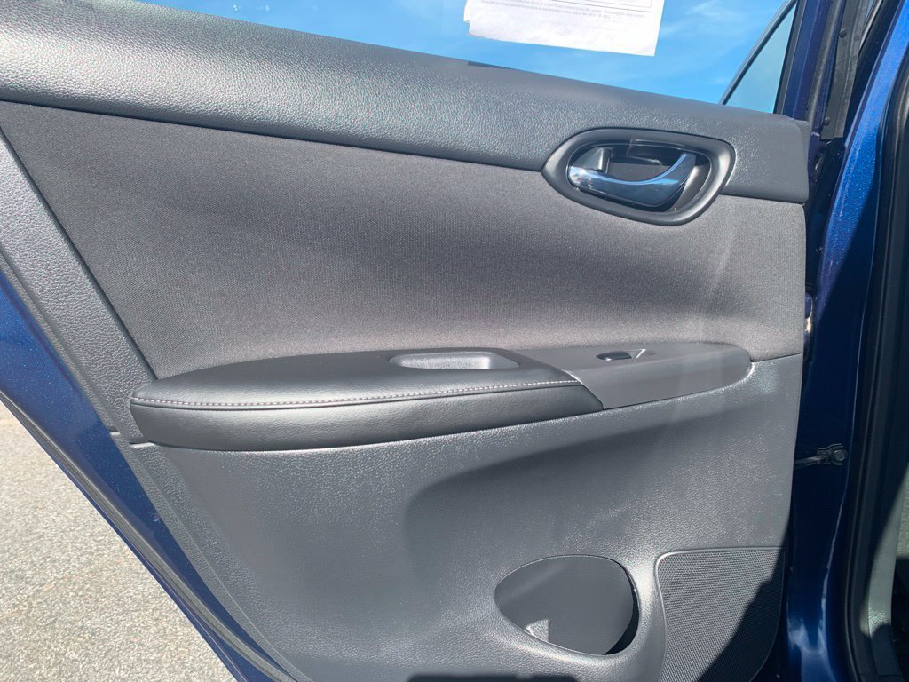 Used 2017 Nissan Sentra S FWD image 17