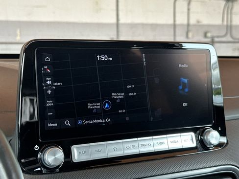 Used 2023 Hyundai Kona Limited w/ Cargo Package FWD image 19