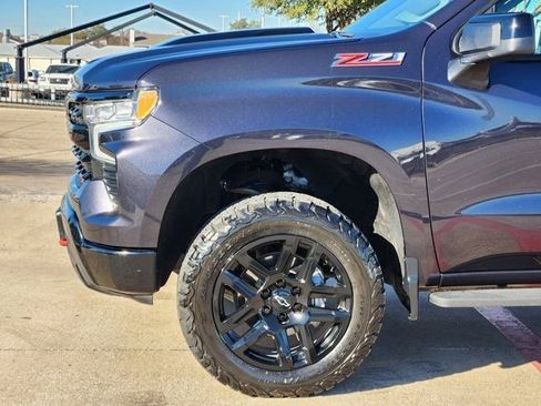 Used 2024 Chevrolet Silverado 1500 LT Trail Boss w/ Convenience Package II image 16