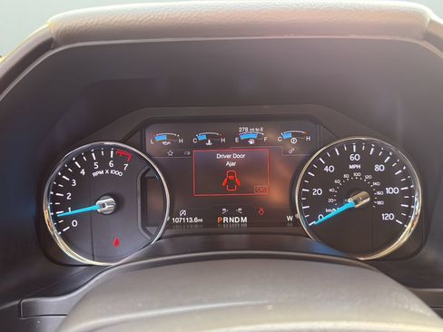 Used 2019 Ford Expedition Limited w/ Equipment Group 302A RWD image 13