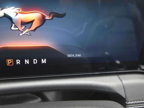 Used 2024 Ford Mustang GT Premium image 6