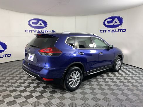 Used 2020 Nissan Rogue S w/ Special Edition Package AWD/4WD image 3