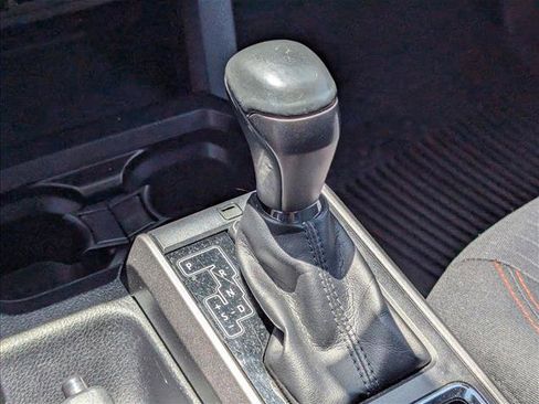 Used 2017 Toyota Tacoma TRD Sport RWD image 12