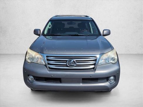 Used 2010 Lexus GX 460 image 2