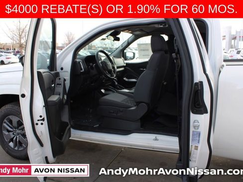 New 2025 Nissan Frontier SV image 13