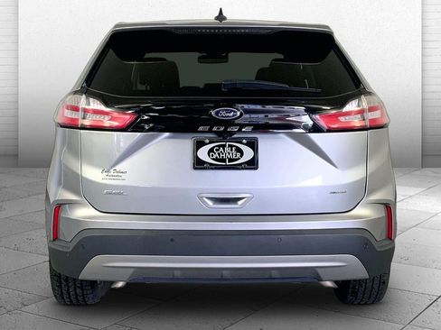 Used 2024 Ford Edge SEL AWD/4WD image 3