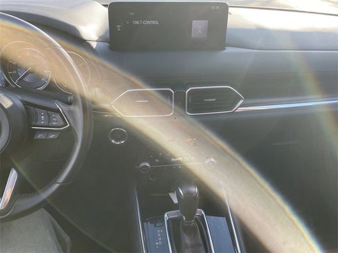 Used 2023 MAZDA CX-5 Carbon Edition image 18