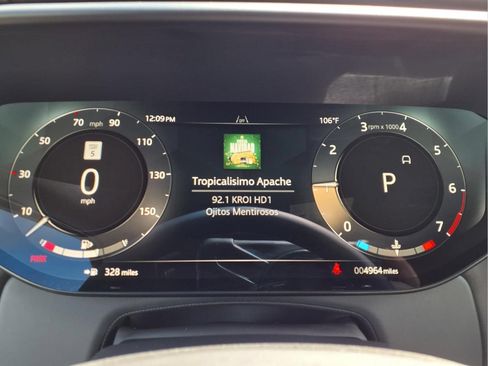 Used 2025 Land Rover Range Rover Sport AWD/4WD image 17