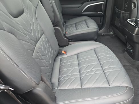 Used 2025 Kia Telluride SX Prestige X-Pro AWD/4WD image 19