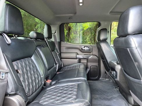 Used 2022 Chevrolet Silverado 1500 RST w/ Safety Package AWD/4WD image 27