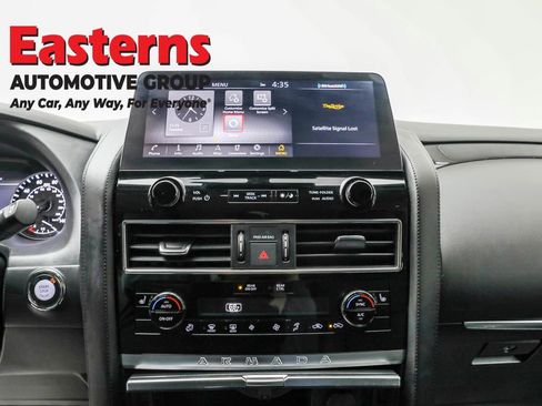 Used 2024 Nissan Armada SV image 12