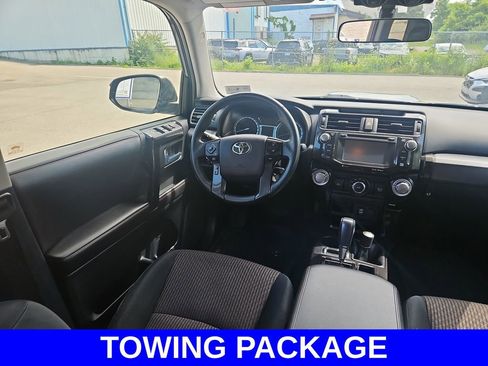 Used 2016 Toyota 4Runner Trail AWD/4WD image 9