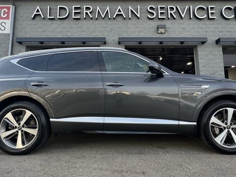 Used 2022 Genesis GV80 3.5T w/ Advanced Package 06 image 10