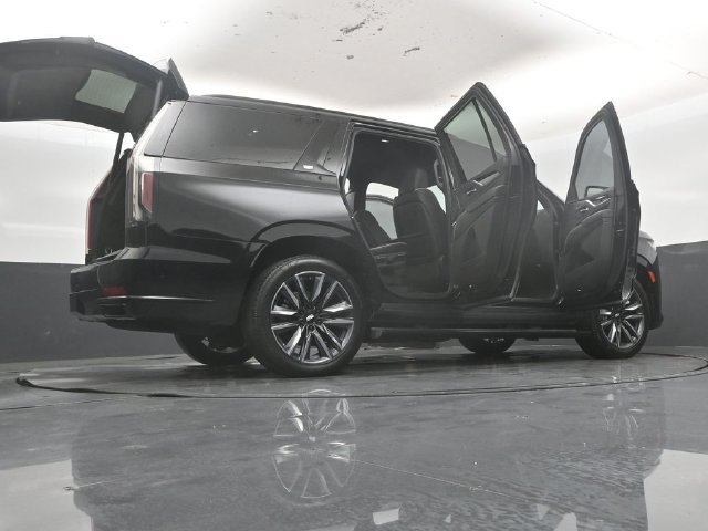 Used 2023 Cadillac Escalade Sport w/ Touring Package AWD/4WD image 64