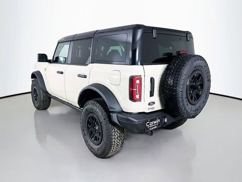 New 2026 Ford Bronco Badlands image 5