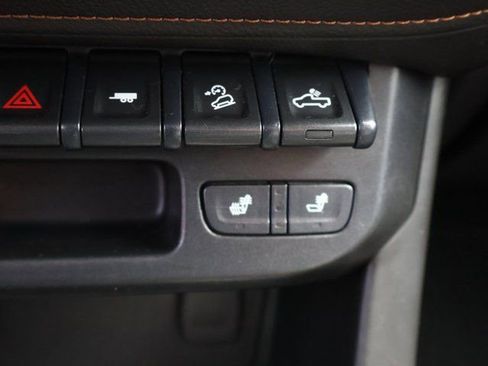 Used 2021 GMC Canyon AT4 w/ Driver Alert Package AWD/4WD image 32