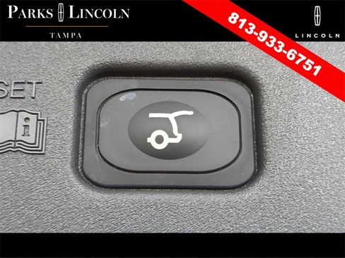 Certified 2025 Lincoln Nautilus Reserve w/ Jet Appearance Package image 10