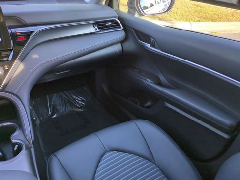 Used 2024 Toyota Camry SE w/ Convenience Package FWD image 16