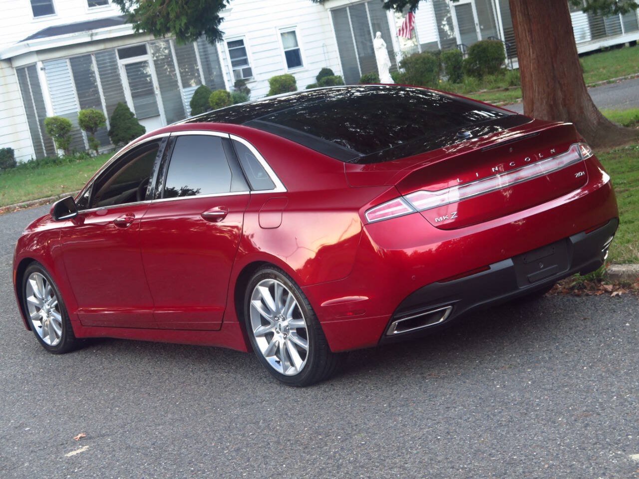 Used 2015 Lincoln MKZ Hybrid w/ Equipment Group 202A Reserve FWD image 38
