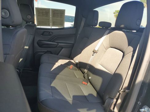 Used 2023 Chevrolet Colorado W/T image 12
