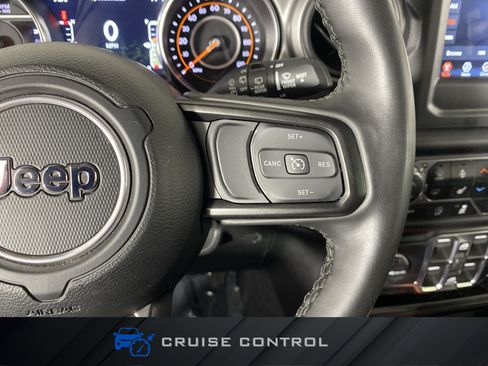 Used 2023 Jeep Wrangler Unlimited Sport AWD/4WD image 23
