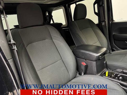 Used 2018 Jeep Wrangler Unlimited Sport S image 21