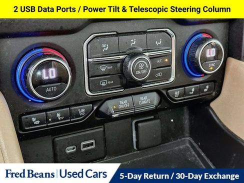 Used 2021 Chevrolet Tahoe Premier w/ Premium Package AWD/4WD image 23