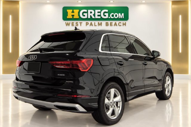 Used 2020 Audi Q3 2.0T Premium w/ Convenience Package AWD/4WD image 6