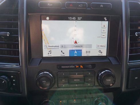 Used 2019 Ford F150 XLT w/ Equipment Group 302A Luxury image 24