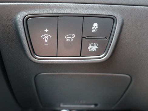 Used 2022 Hyundai Tucson Limited w/ Cargo Package AWD/4WD image 27