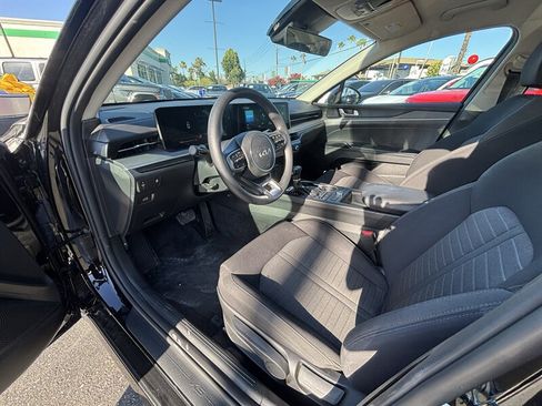 Used 2026 Kia K5 LXS FWD image 11