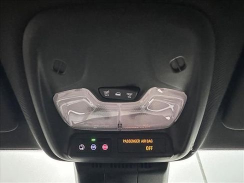 New 2026 GMC Canyon AT4 AWD/4WD image 32