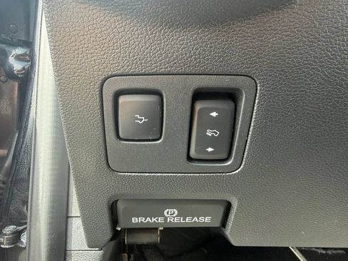 Used 2021 Ford F250 Lariat AWD/4WD image 24