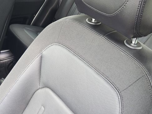 Used 2020 Land Rover Defender 110 First Edition image 14