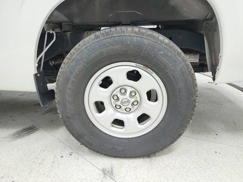 Used 2024 Nissan Frontier S w/ Technology Package AWD/4WD image 13