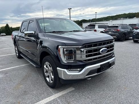 Used 2021 Ford F150 Lariat w/ Equipment Group 502A High AWD/4WD image 3