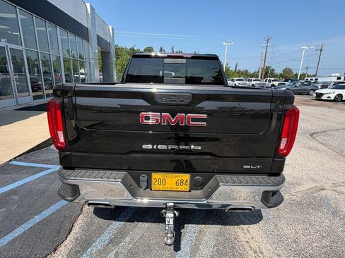 Used 2021 GMC Sierra 1500 SLT w/ SLT Premium Plus Package AWD/4WD image 4