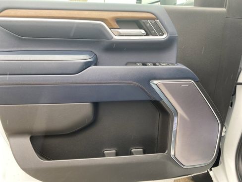 Certified 2024 Chevrolet Silverado 2500 High Country w/ High Country Premium Package image 22